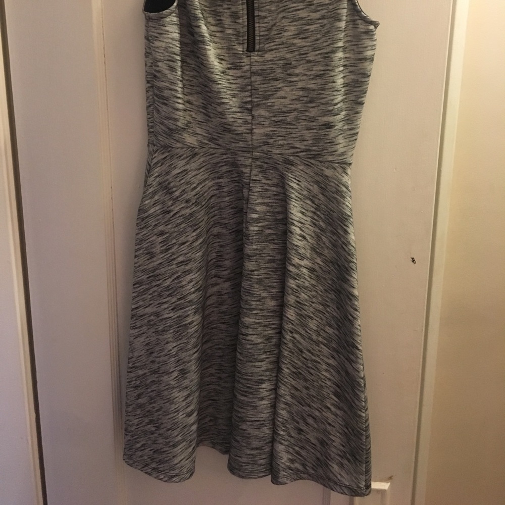 Little grey dress